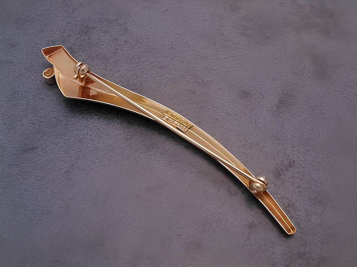 Gold Brosche modisch Gold 333 Zirkonia Anstecknadel Hersteller Juwelier Harnisch Broschen elegante Form und hochwertiges Design ideal für besondere Anlässe und tägliche Kleidung. – Ansicht 2