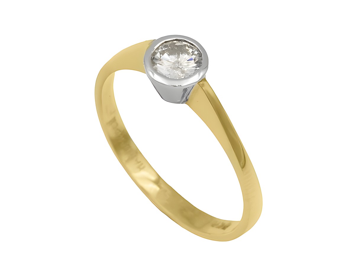 Eleganter Ring aus Gelbgold und Weißgold 750 bicolor mit einem Diamanten von 0,37 ct w-pique, handgearbeitet in Größe 58, vom Juwelier Harnisch.