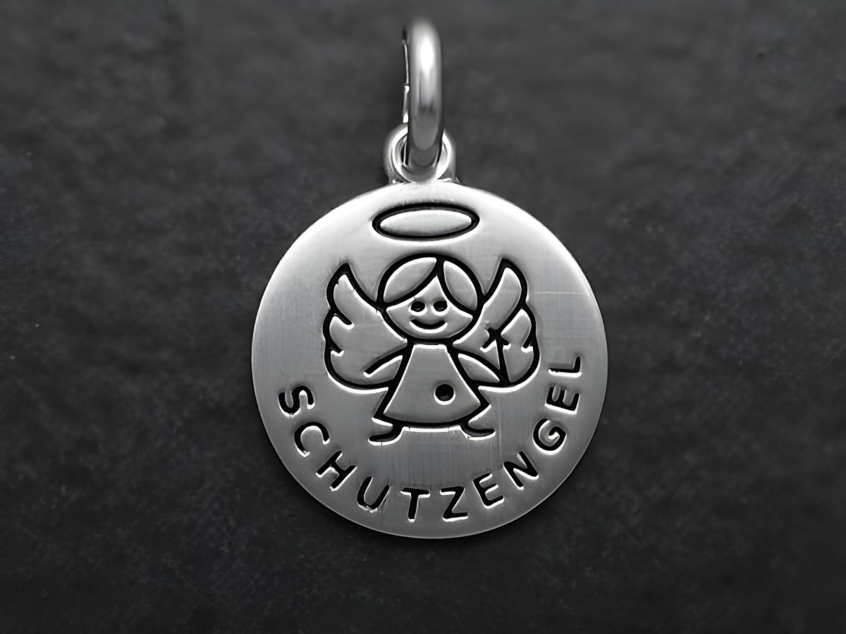Schutzengel Sterling Silber Anhänger mattiert süss, mit einem stilisierten Engel und dem Schriftzug Schutzengel, Hersteller Juwelier Harnisch.