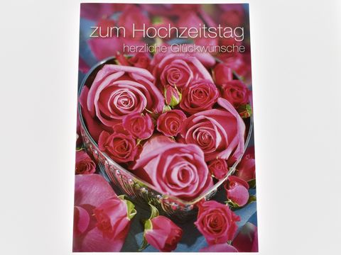 Hochzeitskarte mit Rosen in einem Herz, darüber steht zum Hochzeitstag, herzliche Glückwünsche, Hersteller Juwelier Harnisch, ideal für Hochzeitskarten.