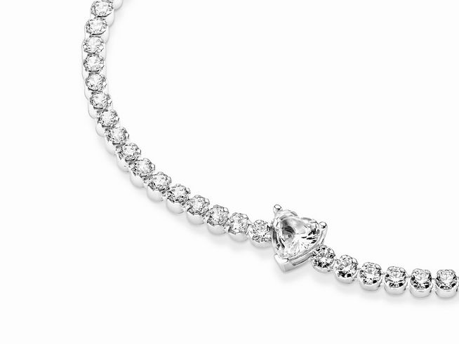 Glitzerndes Herz-Tennisarmband von Pandora aus Sterling Silber mit klaren Zirkonia im Design eines herzförmigen Charms, Länge 16 cm, ideal für eleganten Schmuck.