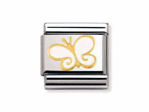 Das Bild zeigt einen emaillierten Schmetterling in gold auf einem silbernen Nomination Classic Anhänger. Das Design ist elegant und farbenfroh, ideal für individuelle Schmuckstücke.