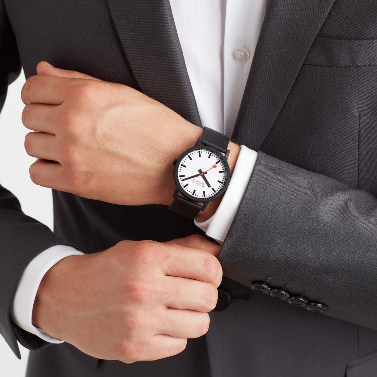 Mondaine SBB - Classic essence 41 mm - Herren Armbanduhr – Ansicht 2