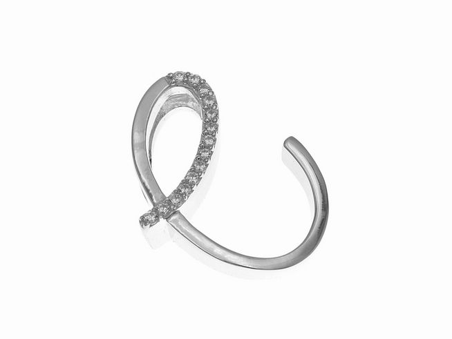 Anhänger aus poliertem Sterling Silber in Form des Buchstabens C, verziert mit funkelnden Zirkonia-Steinen, Hersteller Juwelier Harnisch. Ideal für stilvolle Akzente.