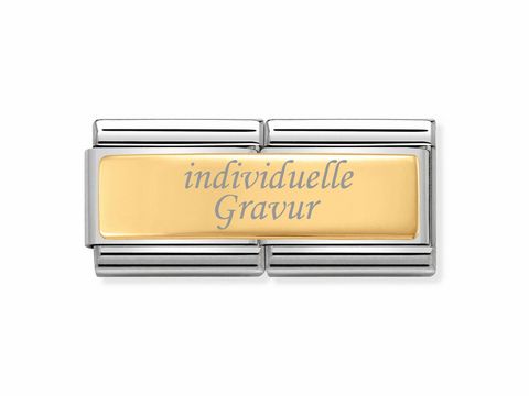 Der Composable DOUBLE Classic von Nomination zeigt eine elegante Armbandschließe mit einer goldenen Fläche für individuelle Gravuren und silbernen Elementen.