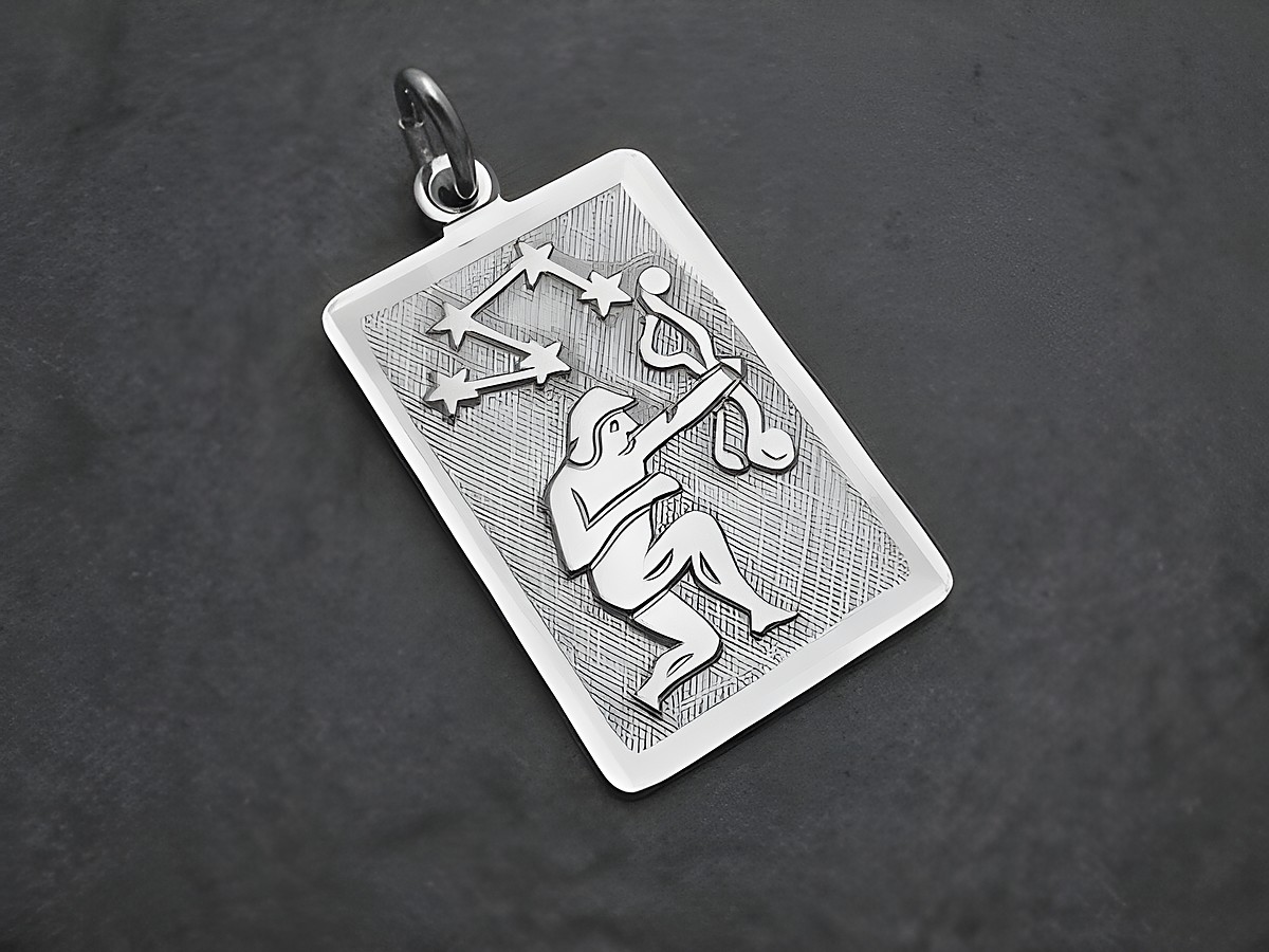 Sterling Silber rhodinierten Schütze Anhänger im Rechteck-Design mit stilisierter Darstellung des Schützen-Zeichens und dazugehörigen Sternen von Juwelier Harnisch.