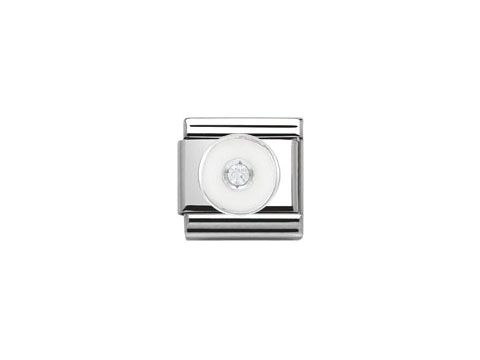 Kreisförmiger Charm in Weiß aus dem Hause Nomination Classic 330305 16 mit einem Silber Shine Motiv und Zirkonia dekoriert. Elegant und zeitlos gestaltet, ideal für individuelle Armbänder.