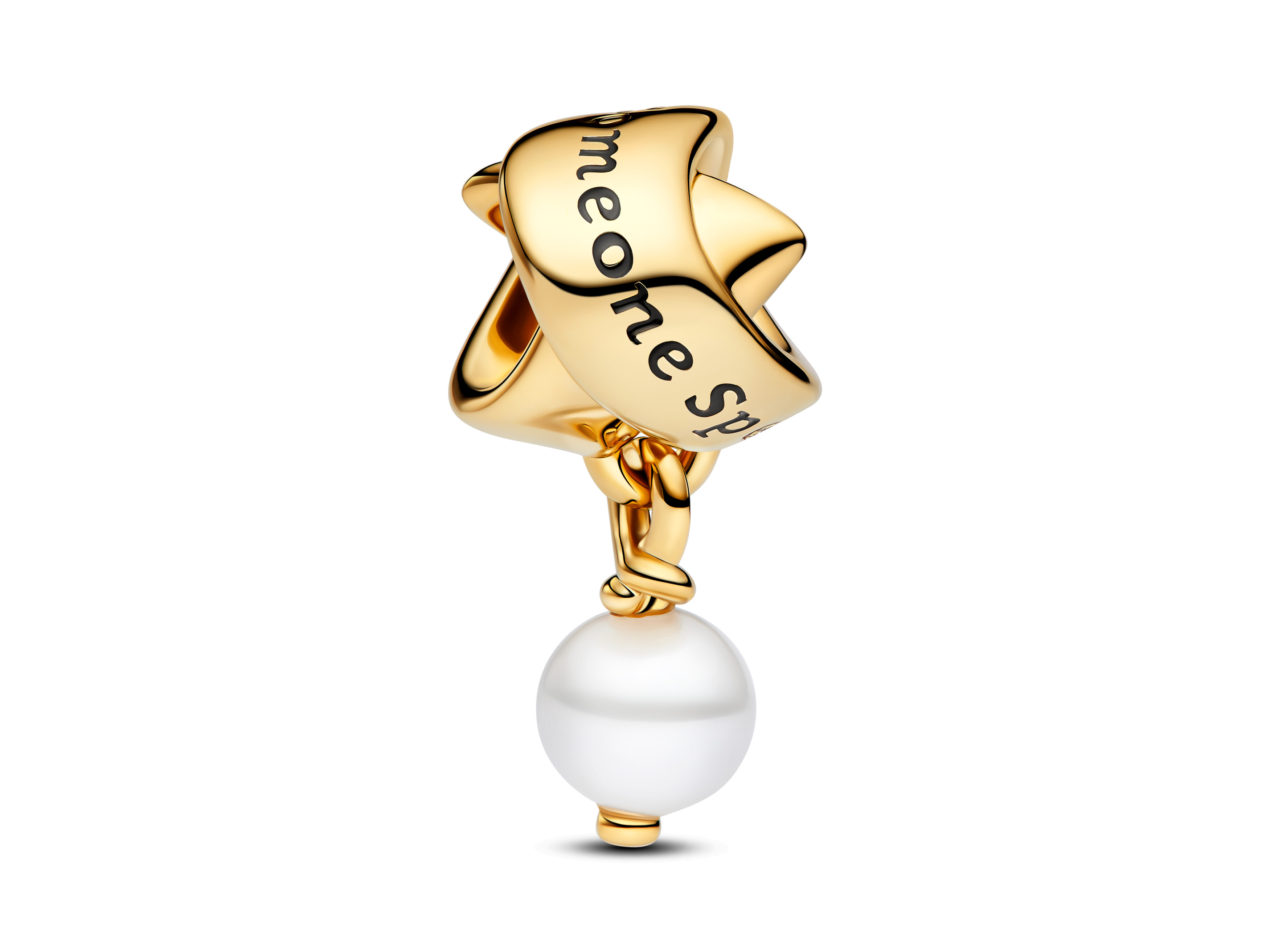 Charm von Pandora mit einem Band in Gelbgold Vergoldung, verziert mit einer Süßwasser-Zuchtperle und einer eleganten Emaille-Applikation. Ein edles Schmuckstück für jeden Anlass.
