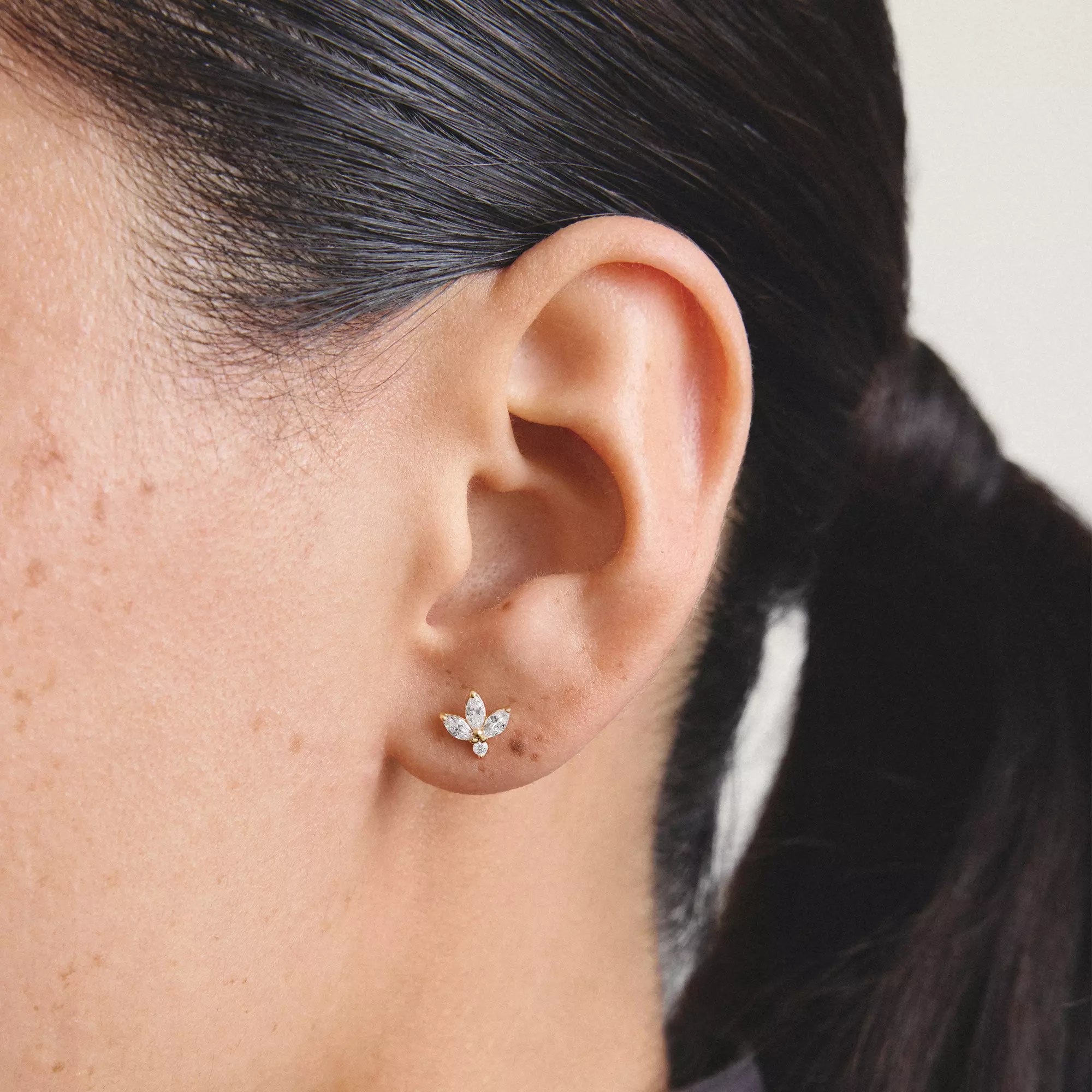 Thomas Sabo Ohrstecker Blüte - 18k Gelbgold Vergoldung - Zirkonia – Ansicht 3