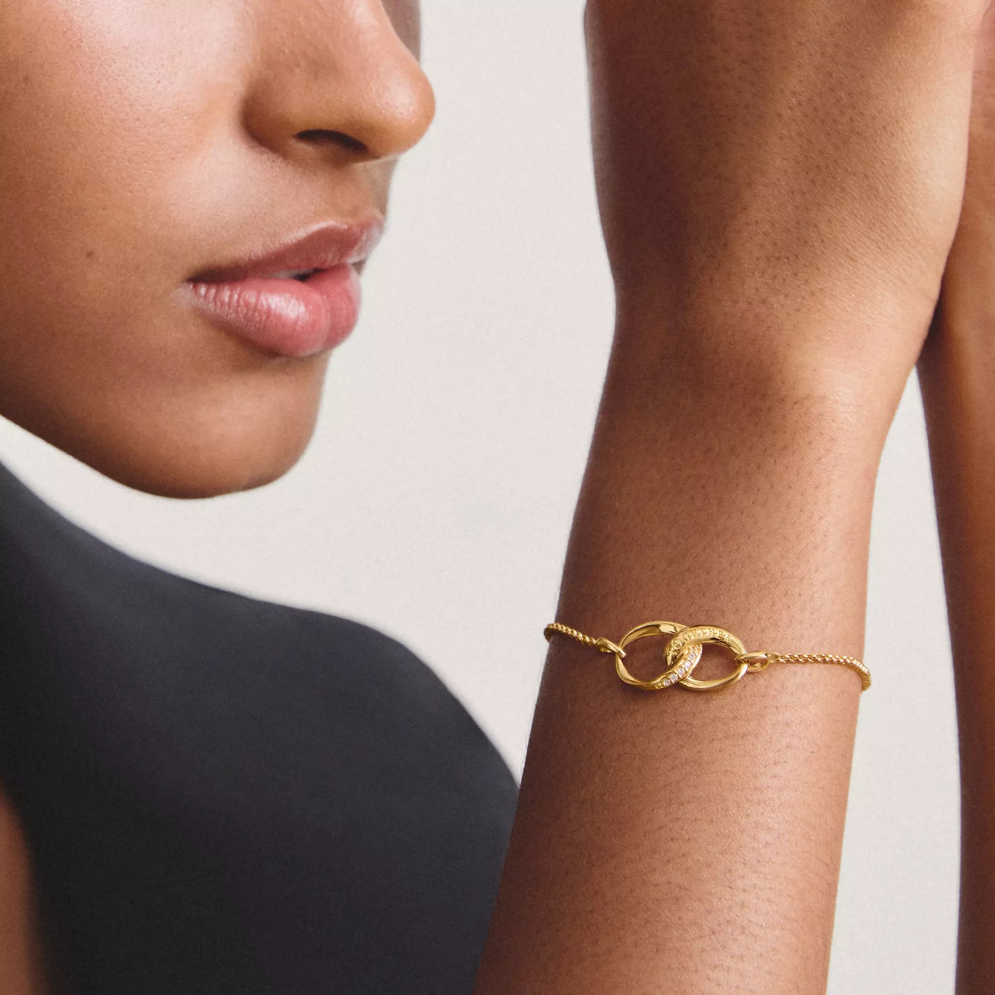 Thomas Sabo Armband Together mit weißem Zirkonia – vergoldet – 19 cm – 11,5 mm hoch – Ansicht 3