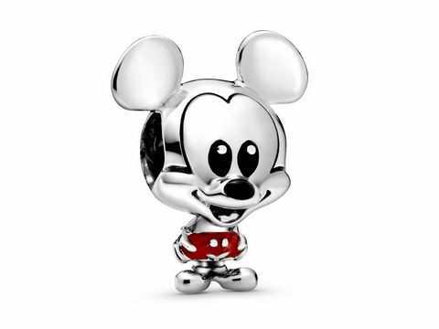 798905000-0 Der Pandora Disney Charm zeigt Mickey Mouse in verspielter Pose mit roten Akzenten. Hergestellt aus hochwertigem Silber und Emaille, ideal für Charm-Armbänder.