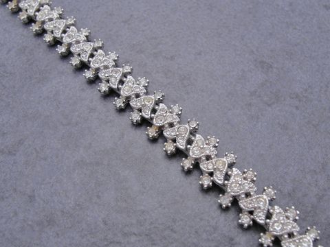 Bezauberndes Strass Armband in Weiß aus Strassschmuck, 17 cm lang, Hersteller Juwelier Harnisch, ideal für eleganten Schmuck.