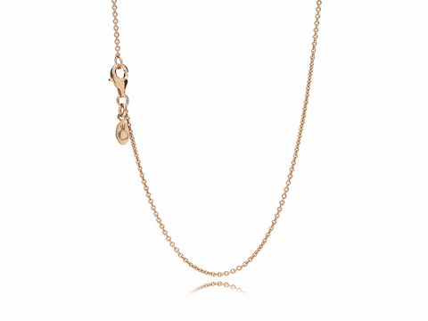 Kette von PANDORA in PANDORA Rose mit einer Länge von 45 cm, feines Gliederdesign, geschlossen mit einem Karabinerverschluss, ideal zum Tragen von Anhängern.