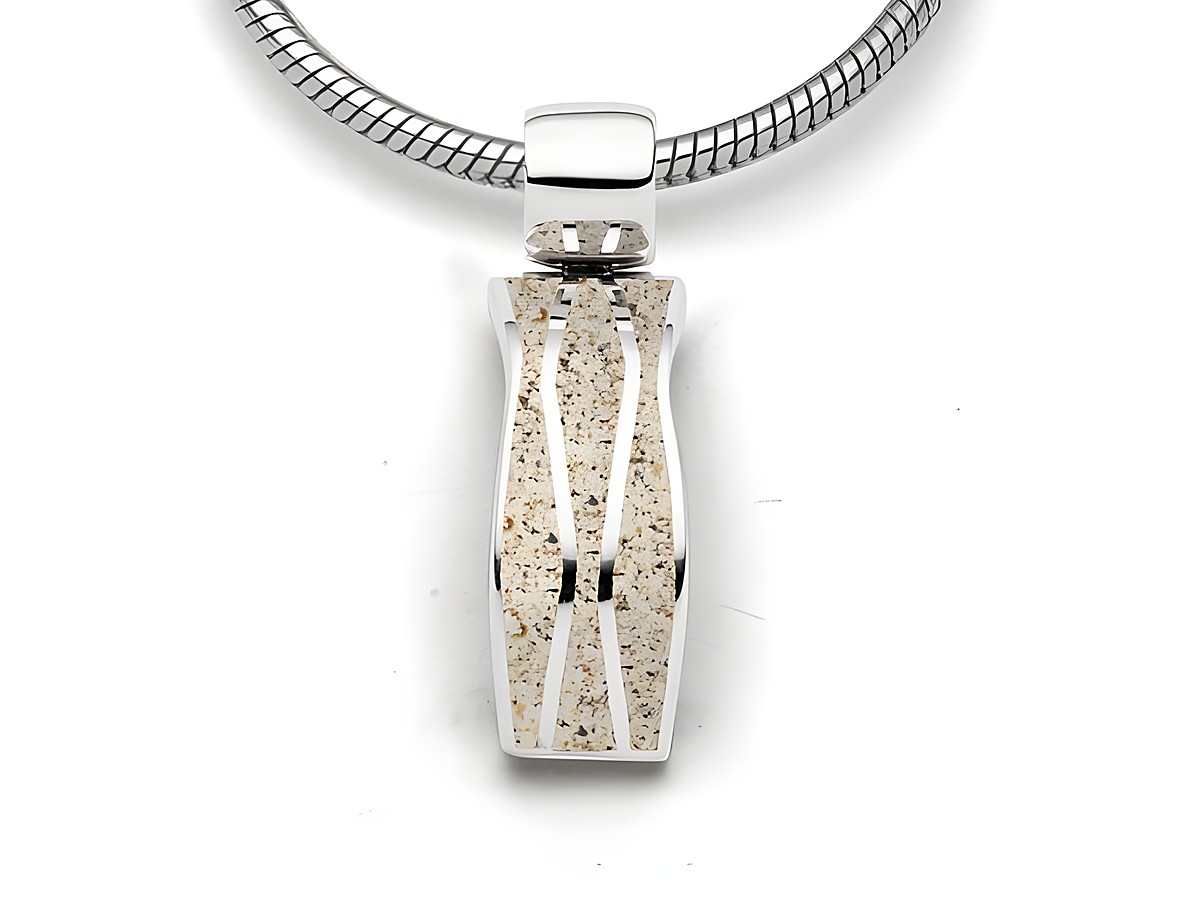 Sterling Silber Anhänger von DUR mit rhodiniertem Finish und Strandsand-Element, elegant und modern gestaltet, ideal als Schmuckstück für jeden Anlass.