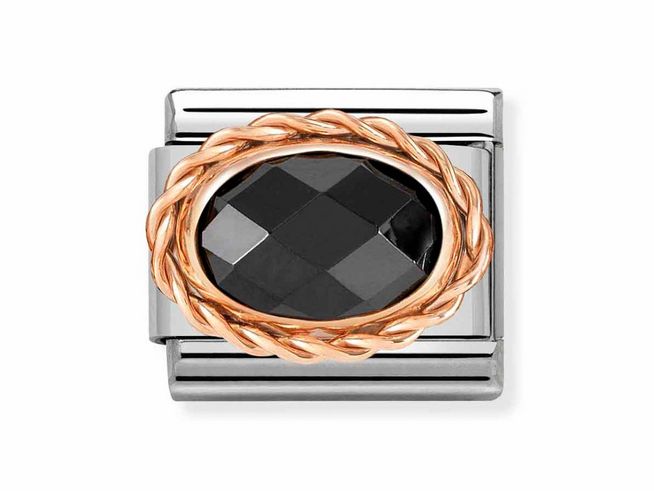 Edelstahl Charm von Nomination in Roségold mit schwarzem Zirkonia, ovales Design, umrandet von einer geflochtenen Roségoldkante, elegantes und stilvolles Schmuckstück.