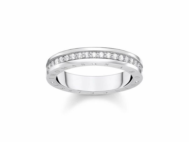 Silberner Thomas Sabo Ring TR2254-051-14-56 mit weißem Zirkonia-Besatz, Größe 56, elegant und zeitlos, mit eingraviertem Schriftzug auf der Außenseite.
