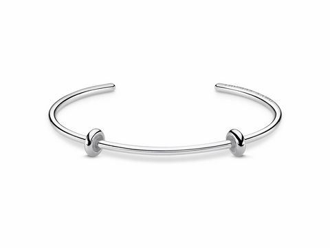 Silberner Armreif von Thomas Sabo AR094-001-21-M mit Karma Beads, 16,5 cm, schlichtes Design mit zwei runden Elementen, ideal als modisches Accessoire.