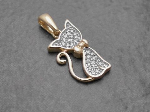 Niedlicher Katzenanhänger aus Gold 585 mit PAVÉ-Diamanten, hergestellt von Juwelier Harnisch, perfekt für Tierliebhaber.