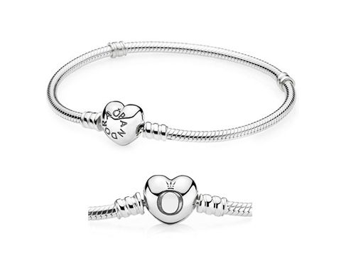 Silber Armband von Pandora mit Herzverschluss und charm, 16 cm lang, enthält detaillierte Elemente und ist elegant gestaltet, ideal für persönliche Schmuckstücke.