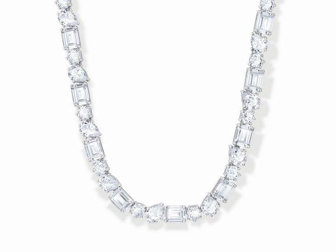 Elegante Thomas Sabo Kette KE2196-051-14-L42V aus Silber mit weißen Zirkonia. 42 cm lang, funkelnde Steine in glamourösem Design für besondere Anlässe.
