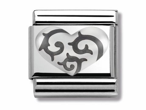 433010101-0 Herz mit Dornen aus hochwertigem Silber von Nomination Classic, Silver 330101 01, elegantes Design mit filigranen Details, ideal für persönliche Schmuckstücke und Geschenke.