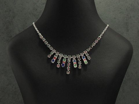 Zarte Strass Collier Kette in bunten Farben, 38-45 cm, aus Sterling Silber mit silberfarbener Oberfläche, Hersteller Juwelier Harnisch, ideal für elegante Anlässe.