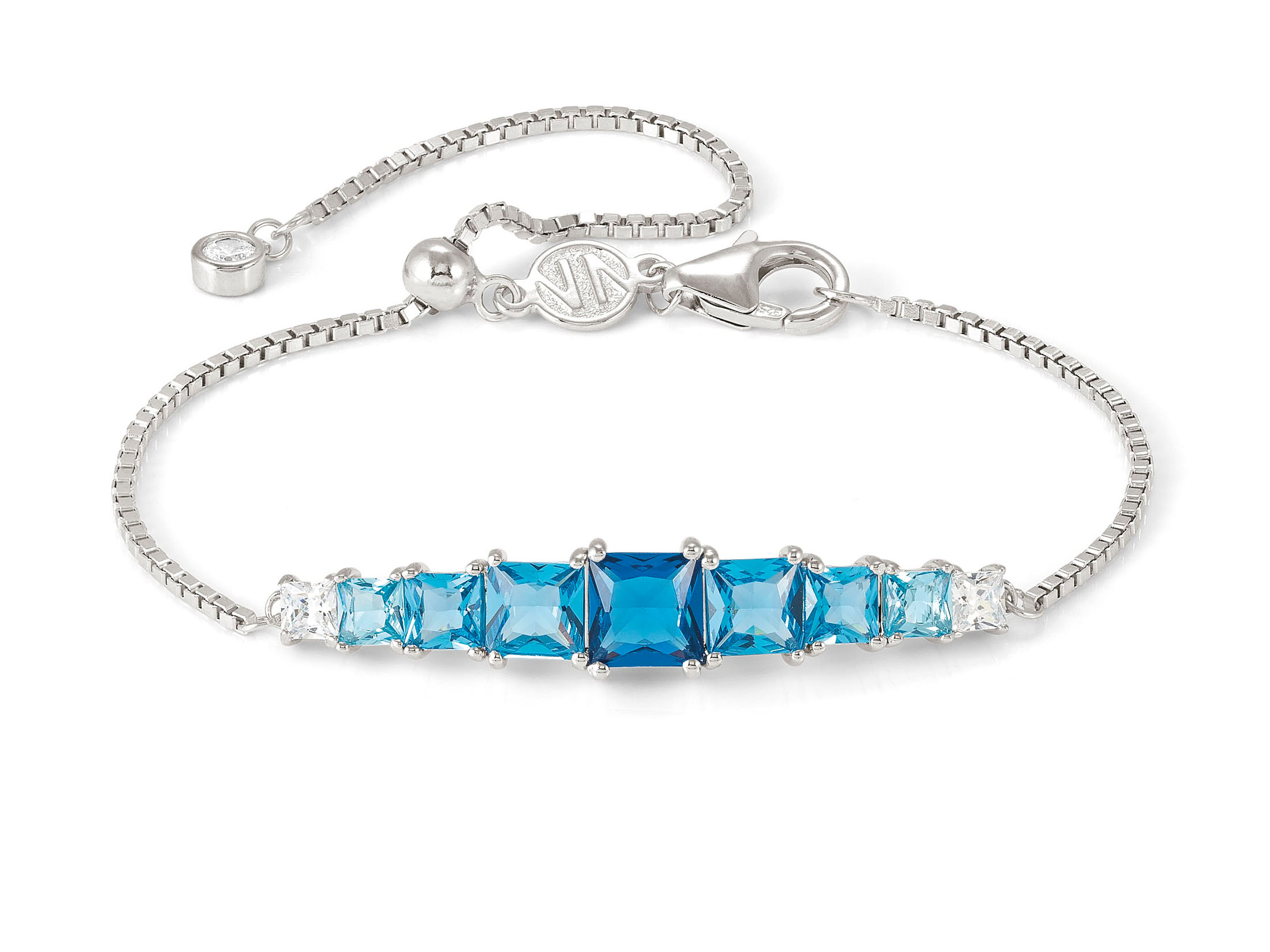 Armband aus Sterling Silber mit Zirkonia in verschiedenen Himmelblau-Tönen, verziert mit funkelnden Steinen, größenverstellbar von 16,5 bis 19 cm, Hersteller ist Nomination.