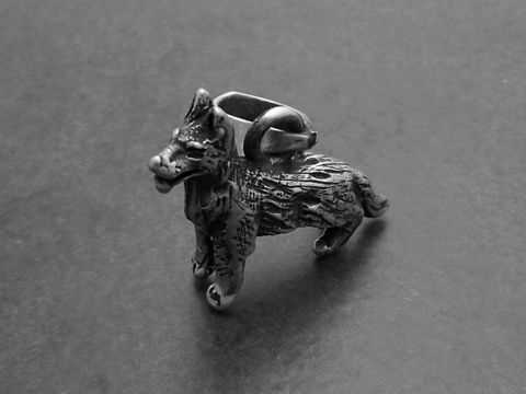 Deutscher Schäferhund Sterling Silber Anhänger massiv, detailreiche Verarbeitung, Hersteller Juwelier Harnisch, ideal für Tierliebhaber und Schmuckfans.