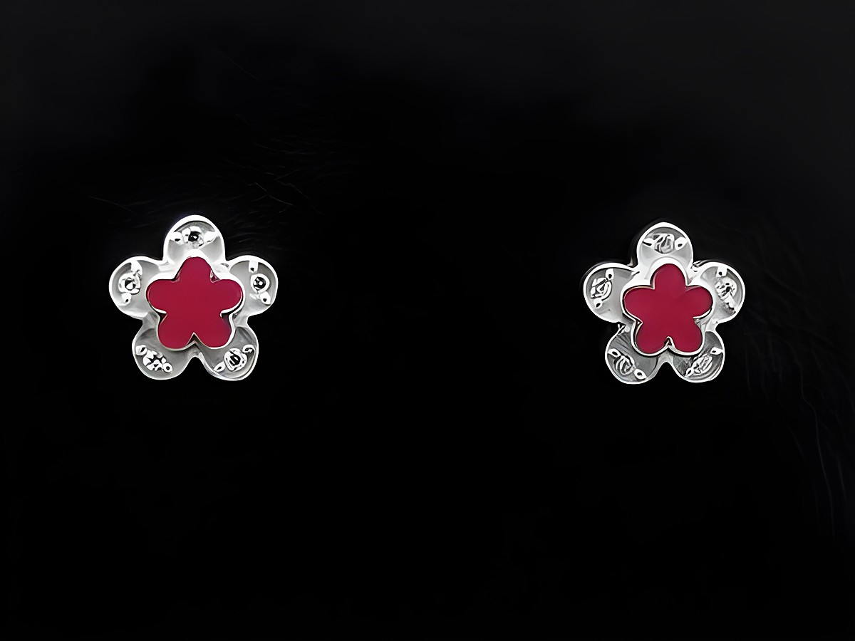Blüte Silber Ohrringe rhodiniert Ohrstecker Blumen für Kinder Hersteller Juwelier Harnisch ziert in schickem Design mit roten Akzenten, ideal für kleine Mädchen.