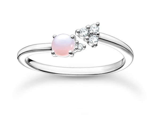 Charming Ring von Thomas Sabo aus Sterling Silber mit Glas-Keramik Stein und Zirkonia, Größe 56, bezauberndes Design mit einem runden Stein und funkelnden Details.