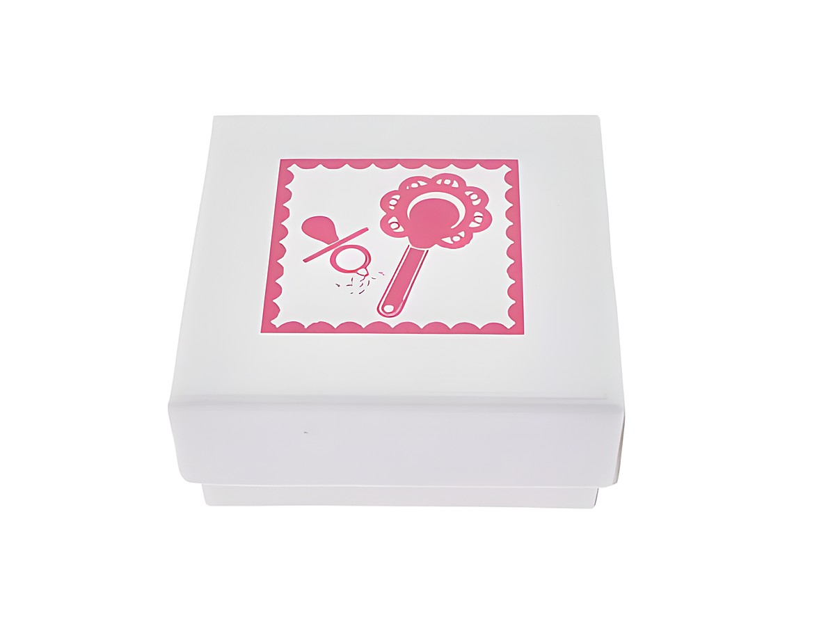 Geschenkschachtel für eine Rassel mit Schnuller in weiß und rosa, Maße 4,5 x 4,5 cm, Hersteller Juwelier Harnisch, ideal zum Verschenken.