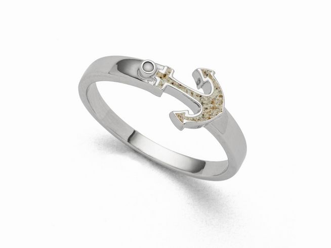 Ein filigraner Strandring aus Sterling Silber, Modell Anker 2.0 von DUR, Gr. 52, mit einem Ankerdesign und einem kleinen Steinbesatz.