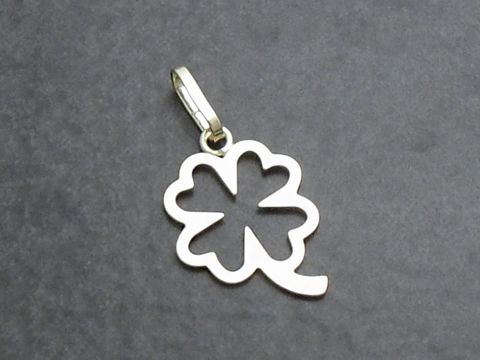 Kleeblatt Gold 333 Anhänger, als Glücksbringer gestaltet, vom Juwelier Harnisch, bietet einen eleganten und symbolischen Schmuck für Glück und Wohlstand.