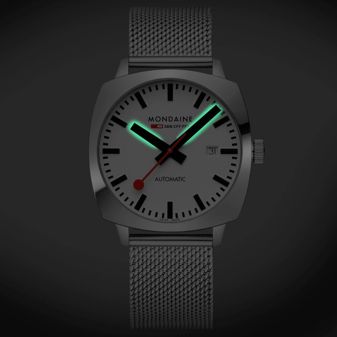 Mondaine Uhr - Cushion - Edelstahl Band - 39 mm – Ansicht 2