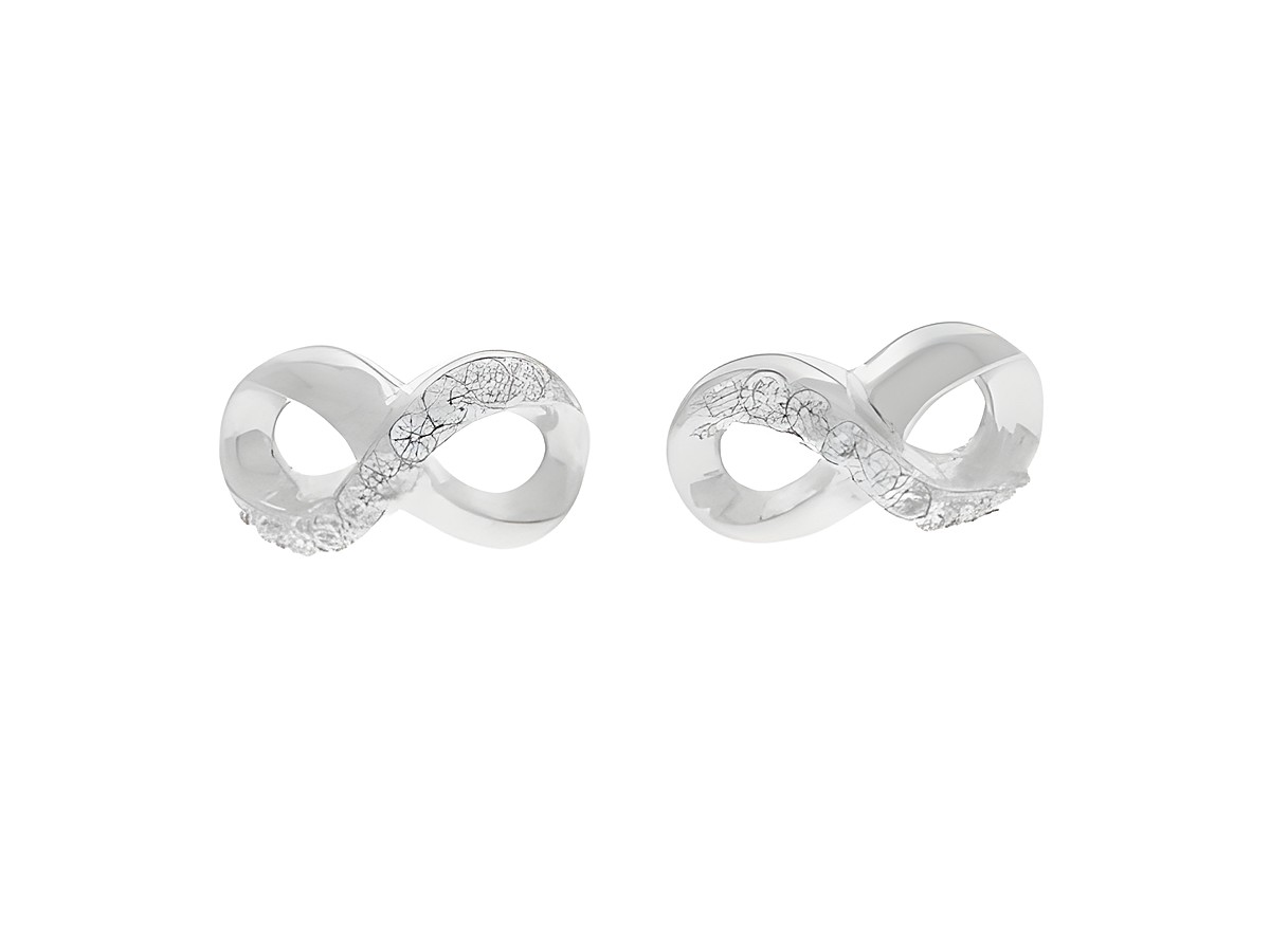 Ohrringe Stecker Unendlich Zeichen Silber rhodiniert trendig von Juwelier Harnisch mit Zirkonia, elegante und moderne Schmuckstücke für jeden Anlass.