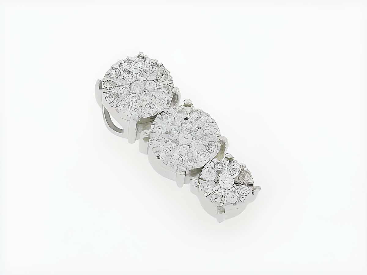 Rund Silber Anhänger funkelnd rhod Zirkonia von Hersteller Juwelier Harnisch, elegant in drei Kreisen angeordnet, ideal als modisches Accessoire für besondere Anlässe.