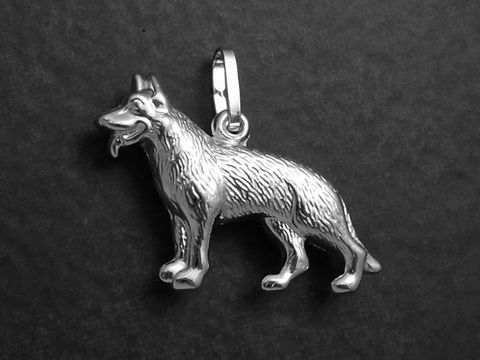Schäferhund Sterling Silber Anhänger poliert tierisch von Hersteller Juwelier Harnisch, detailreiche Darstellung eines stehenden Schäferhundes in hochwertigem Silber.