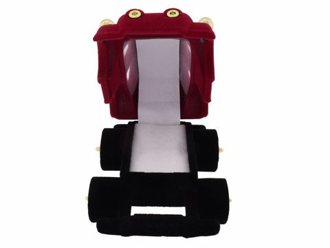 Geschenkschachtel in Form eines roten Autos, 7 cm groß, Hersteller: Juwelier Harnisch, ideal für Schmuckpräsentation, weiches Material und ansprechendes Design.