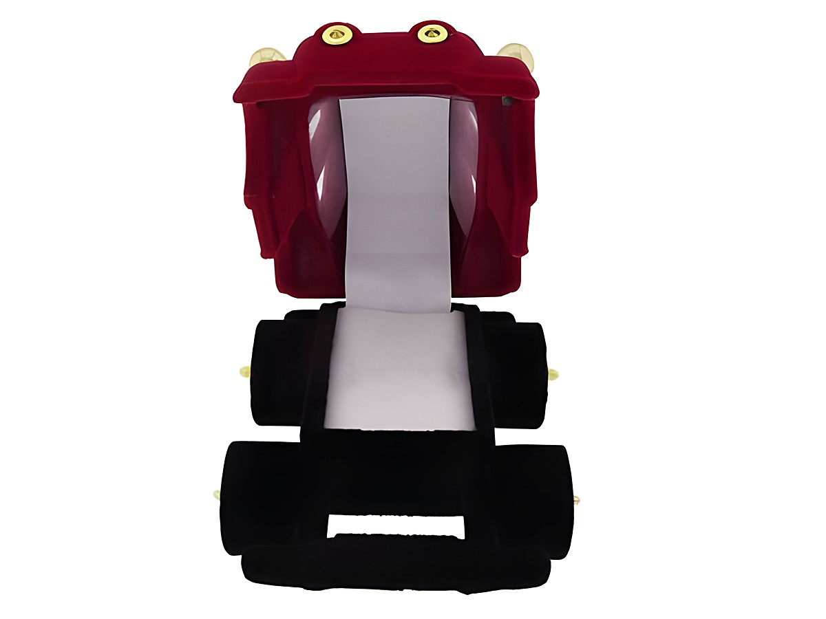 Geschenkschachtel in Form eines roten Autos, 7 cm groß, Hersteller: Juwelier Harnisch, ideal für Schmuckpräsentation, weiches Material und ansprechendes Design. – Ansicht 2