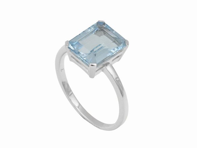 Imposanter Weißgold Ring 585 mit einem großen Blautopas in der Größe 54, Hersteller Juwelier Harnisch, elegantes Design für besonderen Anlass.