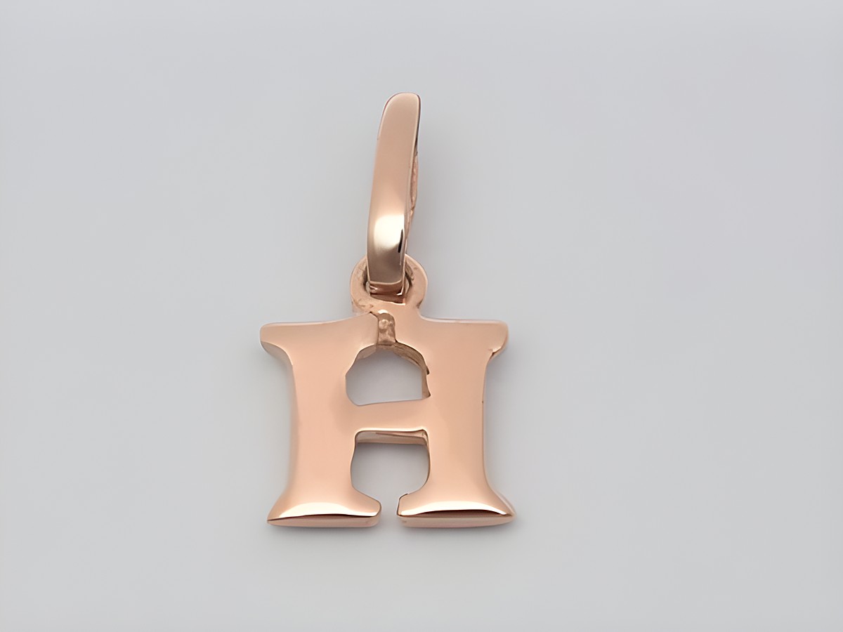 Buchstaben Anhänger H aus 925 Sterling Silber rosé vergoldet, Hersteller Juwelier Harnisch, stilvoll und elegant, ideal für individuelle Schmuckstücke.