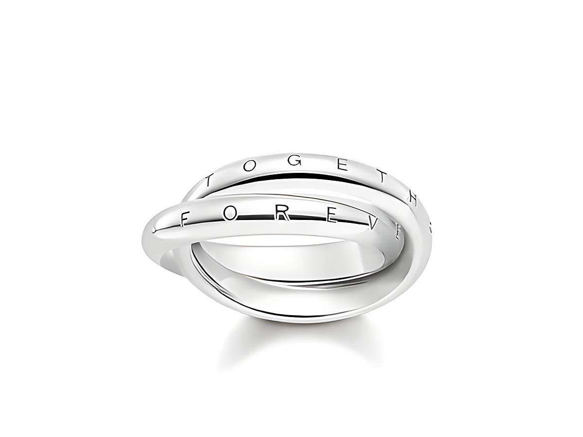 Der Thomas Sabo Ring TR2129-001-21-48 FOREVER TOGETHER in Größe 48 zeigt zwei miteinander verbundene Ringe mit der Prägung Forever und Together in elegantem Silberdesign.