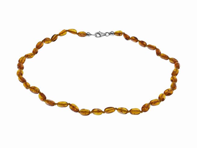 Baby Bernsteinkette Gelbbraun Oval 36 cm von Juwelier Harnisch, die Kette besteht aus hochwertigen ovalen Bernsteinen in Gelbbraun und ist ideal für Babys.