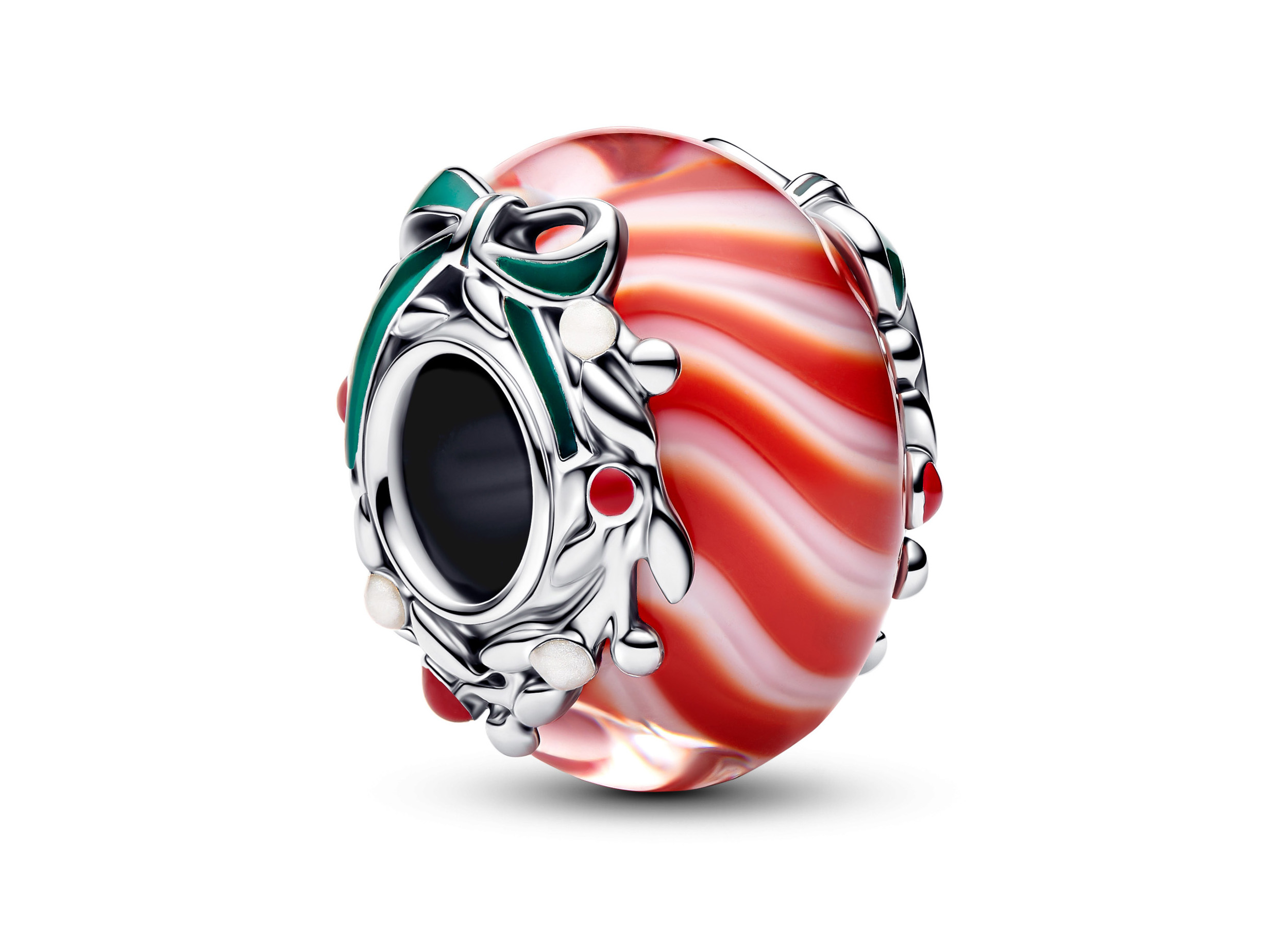 Pandora 794252C01 - Zuckerstange Murano-Glas Charm - Sterling Silber - Murano Glas & Emaille Rot Zuckerstange Murano-Glas Charm aus Sterling Silber mit rot-weißen Streifen und grüner Schleife, verziert mit farbigen Emailelementen, ideal für eine festliche Schmuckkollektion.