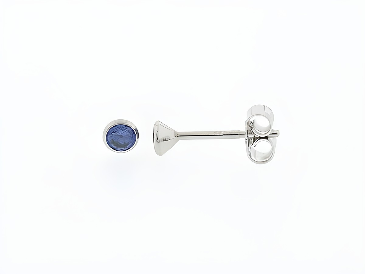 Silber Ohrringe in Kelchform mit Zirkonia in Blau, Durchmesser 3,3 mm, Stecker-Design, hergestellt von Juwelier Harnisch, ideal für eleganten Schmuck.