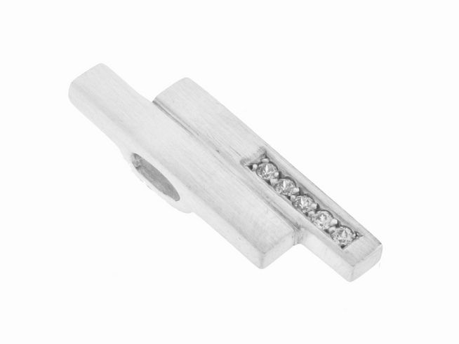 Anhänger eckig aus Silber 925 mit Zirkonia, feminin und elegant, Hersteller Juwelier Harnisch, ideal als Schmuckstück für besondere Anlässe.