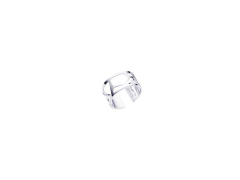 Der Ring von Les Georgettes in Silber hat eine Breite von 12 mm und gehört zur Kollektion Les Essentielles. Er ist in der Größe 52-54 erhältlich und zeichnet sich durch ein elegantes Design aus.