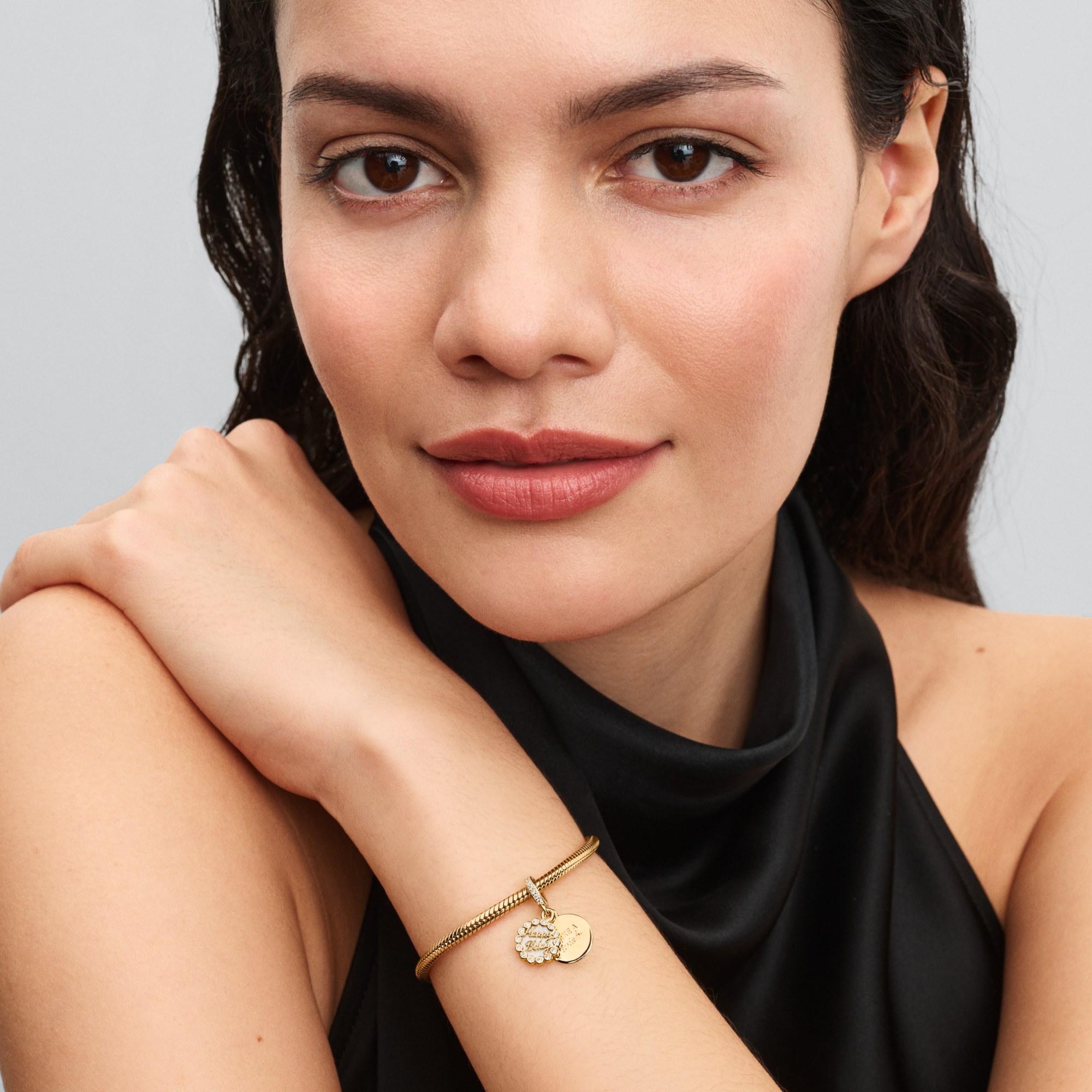 Pandora Charm - Happy Birthday Cake Geburtstagstorte - Gelbgold Vergoldung - Steinmix Weiß – Ansicht 5
