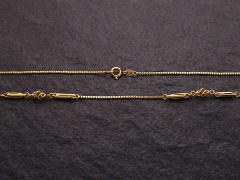 42776-0 Goldkette DESIGN aus Gold 333 mit einer Länge von 80 cm, hergestellt von Juwelier Harnisch, zeigt ein elegantes und zeitloses Muster sowie einen sicheren Verschluss.
