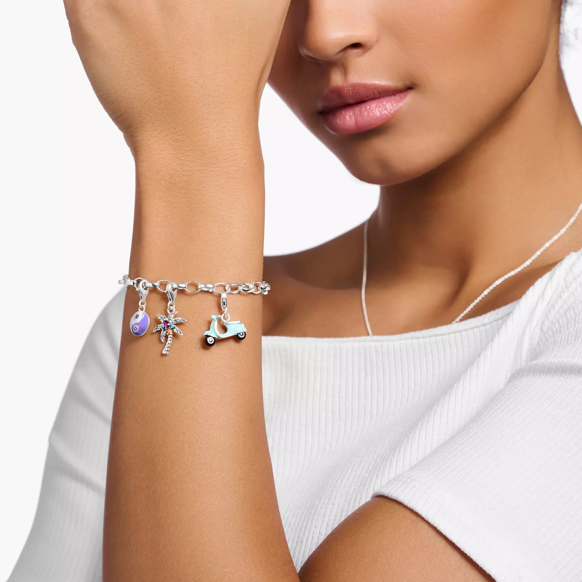 Thomas Sabo Charm-Anhänger - Silber + Emaille + Zirkonia - Motorroller im Vintage-Stil – Ansicht 3